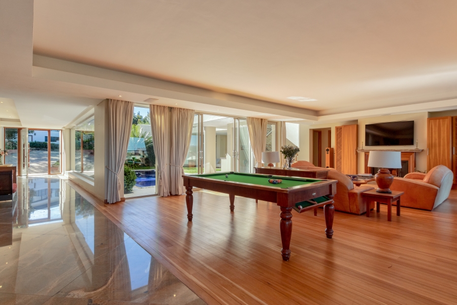 5 Bedroom Property for Sale in Erinvale Golf Estate Western Cape